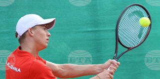 Пьотр Нестеров отпадна във втория кръг на сингъл на турнир по тенис в Марбург