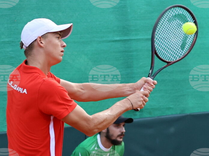 Пьотр Нестеров отпадна във втория кръг на сингъл на турнир по тенис в Марбург