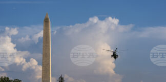 Правителството на САЩ обмисля налагането на мита на графита, идващ от Китай