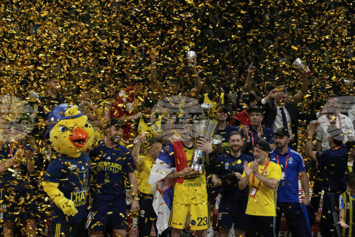 Президентът на баскетболната Евролига Деян Бодирога е предложил Финалната четворка догодина да се проведе в Белград