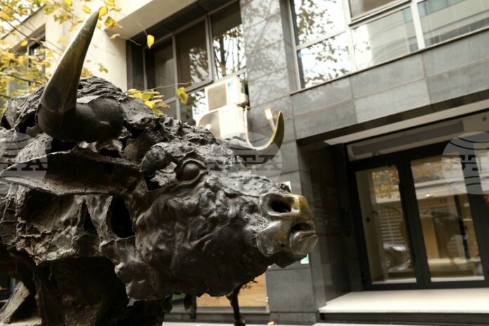 Разнопосочно движение на индексите на БФБ днес Разнопосочно движение на индексите на БФБ днес