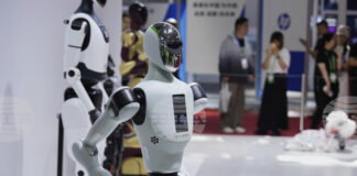 Роботите заменят зидарите в Нидерландия, но автоматизацията в строителството не напредва достатъчно бързо