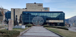 Родопският драматичен театър „Никола Хайтов“ подготвя мултижанров репертоар за сезон 2025-2026 г., каза директорът Мариан Бозуков