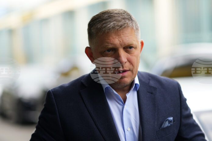 Словакия е готова да подкрепи новия кръг от санкции срещу Москва, ако няма да пострада от спирането на руския газ, заяви премиерът Фицо