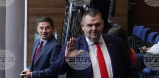 Софийският градски съд вписа Делян Пеевски като единствен председател на Движението за права и свободи