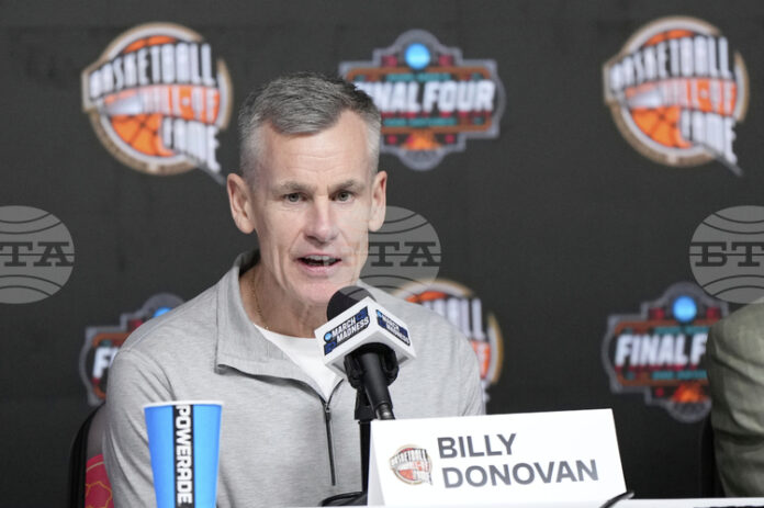 Старши треньорът на Чикаго Булс Били Донован продължи договора си с клуба от НБА