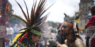 Столицата на Мексико отбеляза 700 години от основаването си със свещени танци и почитане към коренните жители