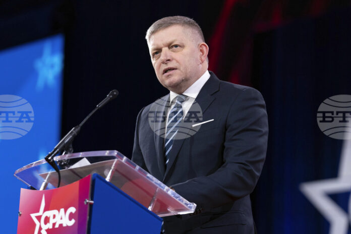 ТАСР: Фицо помоли чешкия премиер да уважава националните интереси на Словакия по отношение на гаранциите за доставки на газ