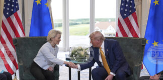 Тръмп и Фон дер Лайен обявиха споразумение за 15% мита на стоките от ЕС