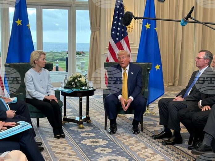 Тръмп и Фон дер Лайен се срещнаха, за да се опитат да сключат търговско споразумение