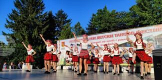 В Силистра откриха 27-ото издание на фестивала "Утрешният мир започва с днешното приятелство"