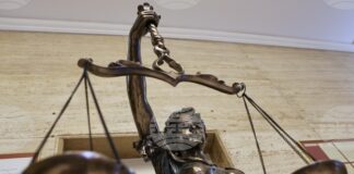 Върховният административен съд остави Павел Попов да изпълнява функциите на кмет на Варна