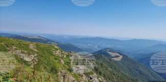 Във високите части на планините ще е изключително топло, хора със здравословни проблеми да не излизат на слънце, препоръчаха от ПСС