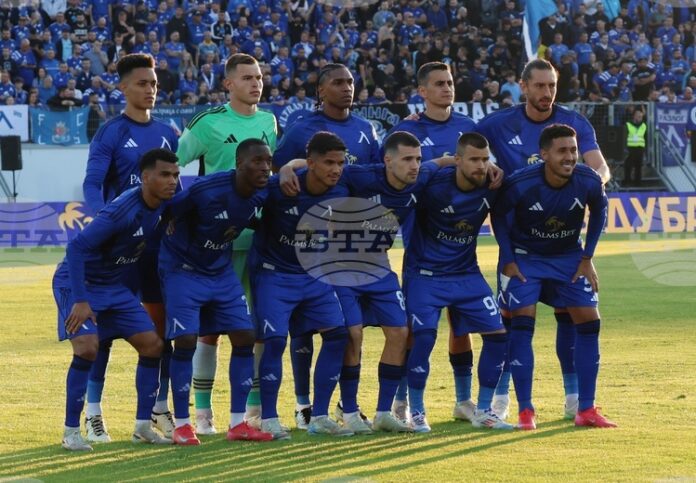 Веласкес даде ден почивка на футболистите на Левски преди гостуването Веласкес даде ден почивка на футболистите на Левски преди гостуването на Апоел Беер Шева