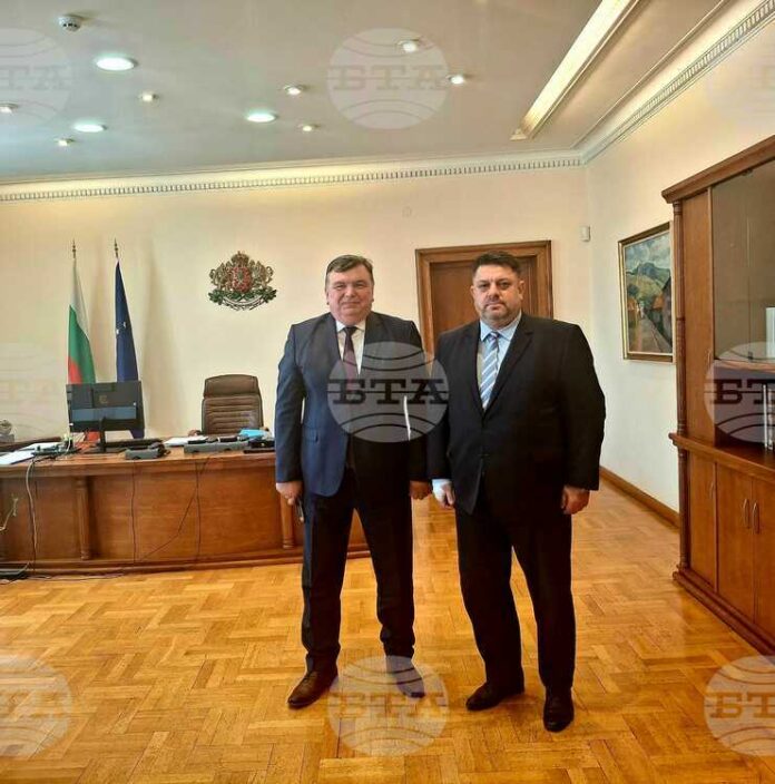 Вицепремиерът Атанас Зафиров очаква правата на българската общност в Молдова да не бъдат засегнати в контекста на административно-териториална реформа