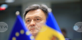 Високопоставени европейски официални представители се събират за ключова среща на върха в Молдова преди решаващи парламентарни избори