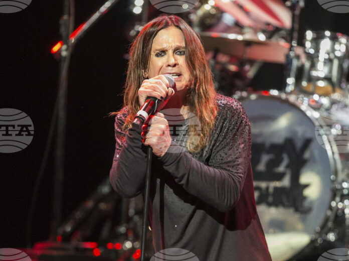 Вокалистът на „Блек Сабат“ Ози Озбърн почина на 76 години