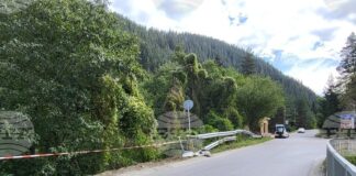 Затворен е пътят Самоков-София заради катастрофа с пострадали, движението се пренасочва