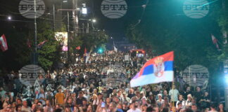 На пет локации в Белград и в десетки сръбски градове се проведоха протести,
