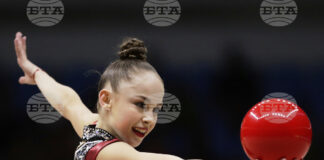 Стилияна Николова