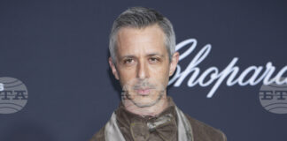 Актьорът Джеръми Стронг може да изиграе Марк Зукърбърг в продължението на "Социалната мрежа"