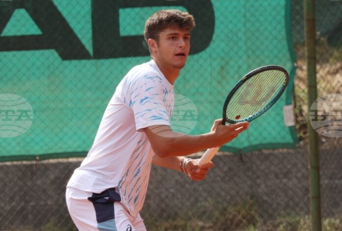 Александър Василев загуби спора за титлата на сингъл на турнира по тенис от ITF в София