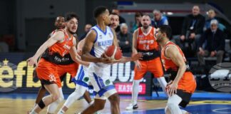 Американецът Алън Арнет поднови договора си с баскетболния Рилски спортист