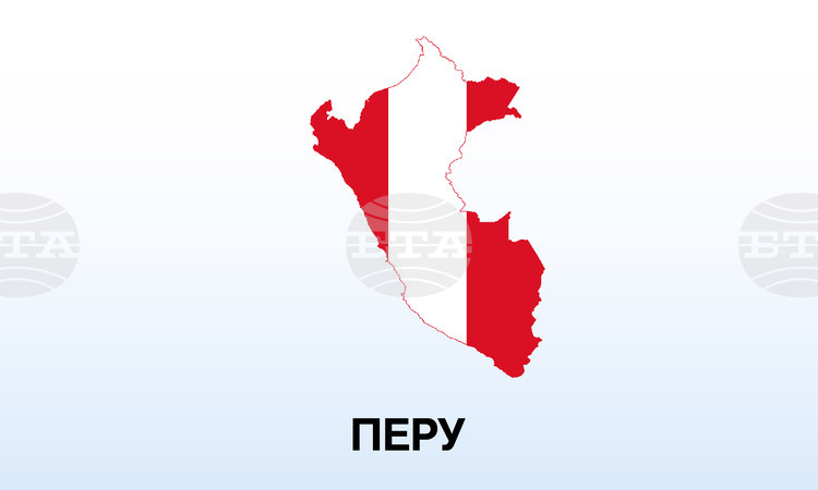 СподелиАрхеолози от Перу откриха глинена статуетка която изобразява две малки