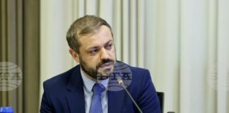 АРМЕНПРЕС: Армения се превърна от износител на скрап в производител, който се стреми да изнася готова продукция, заяви министърът на икономиката