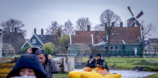 Чуждестранни туристи в Нидерландия силно се увеличават през юни