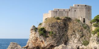 Форт Ловриенац в Дубровник