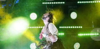 Днес избират победителя в Световния шампионат по въздушна китара във Финландия