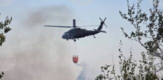 Два самолета и един хеликоптер се използват за потушаването на пожара в община Сунгурларе