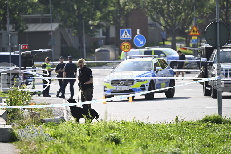 СподелиДнес в шведския град Йоребро две лица бяха ранени вследствие
