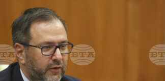 ЕФЕ: Венецуела предупреди за „военна заплаха“ от САЩ