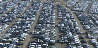 Германският автомобилен пазар се възстановява през юли благодарение на ръста на продажбите на електромобили