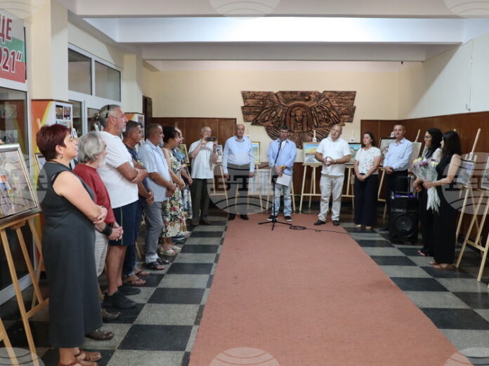 Художници представиха в изложба „Родопски палитри“ в Ардино