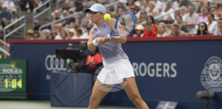 Ига Швьонтек продължава на полуфиналите на турнира по тенис в Синсинати