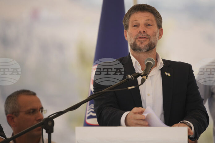 Израел одобри проект за селище, което може да раздели Западния бряг