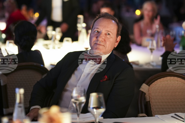 СподелиДвукратният носител на Оскар Кевин Спейси ще направи опит да