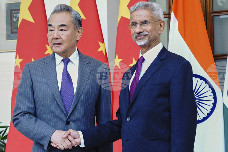 СподелиКитай и Индия се договориха вчера да продължат реформите в