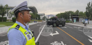 Китайският президент започна да посреща чуждестранните лидери, пристигащи за срещата на върха на ШОС