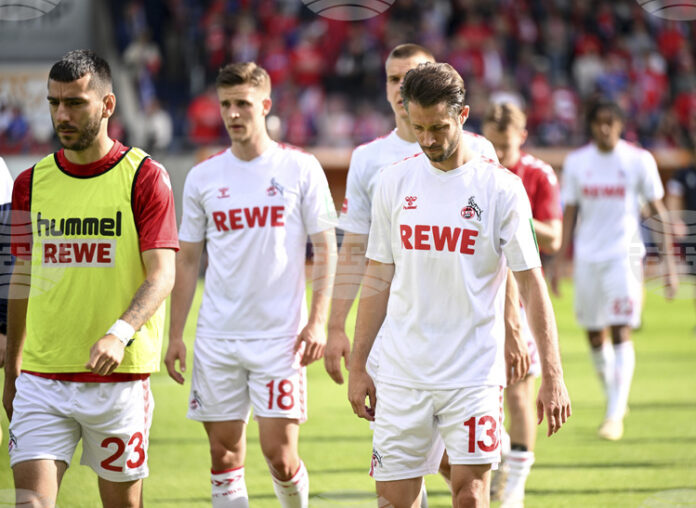 Кьолн продължи напред за Купата на Германия, след като вкара два гола в добавеното време на Регенсбург
