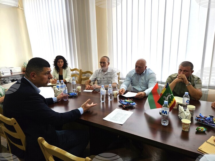 СподелиСъпредседателят на Да България и народен представител Ивайло Мирчев пое