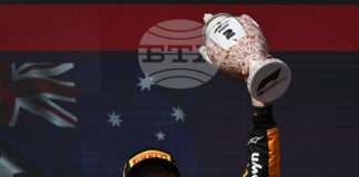 Кръщават трибуна на Оскар Пиастри в Мелбърн