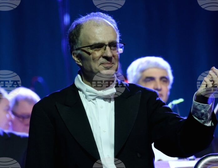 Маестро Найден Тодоров оглавява журито на конкурса за диригенти „Ференц Фричай“ в Унгария