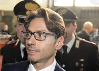 Медийният конгломерат на Берлускони си осигури мажоритарен дял в германската медийна група "ПроЗибенсат"