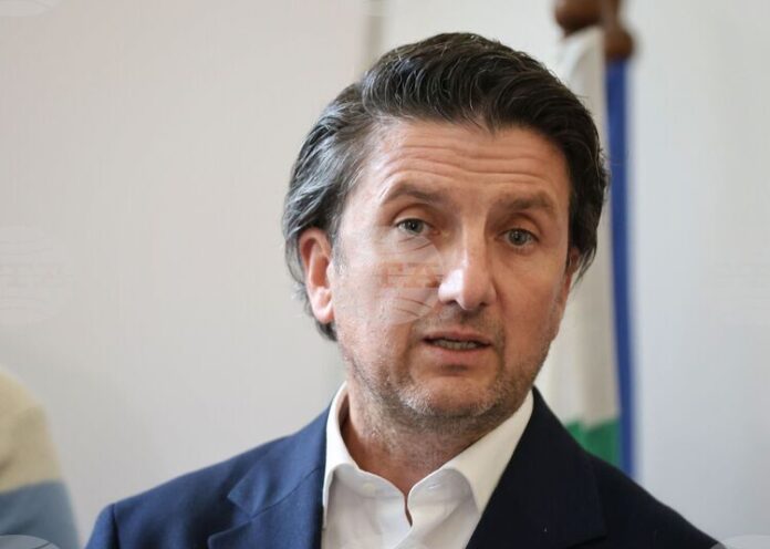 Министерство на туризма ще продължи да следи в рамките на компетенциите си случая с дрона, изхвърлен на плаж край Созопол, посочва министър Боршош