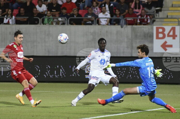 Младежкият национал Велко Йеленкович вкара гол за Олимпия (Любляна), други трима българи напуснаха турнира Лига на Конференциите