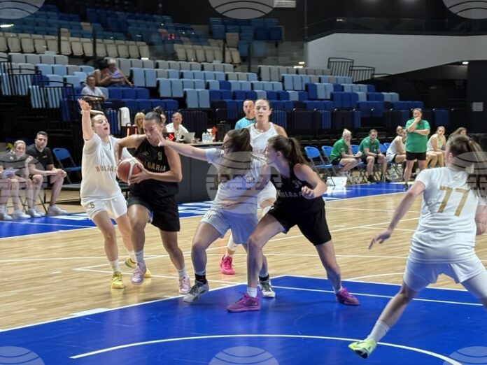 Националките до 20 години ще играят за бронза на Евробаскет Националките до 20 години ще играят за бронза на Евробаскет в Унгария